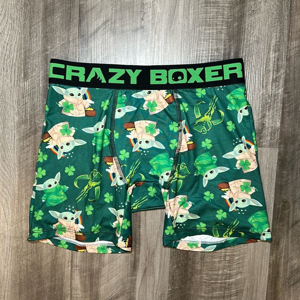 Star Wars The Mandalorian Baby Yoda Shamrock Crazy Boxer Boxer Brief - Small
